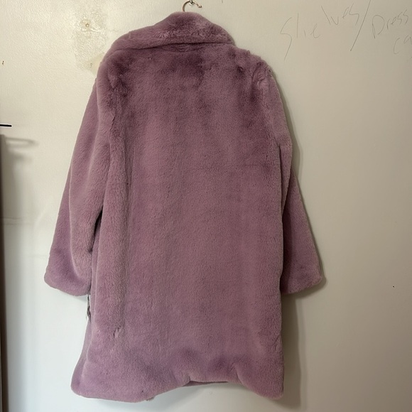 New York And Company purple Faux Fur Ultra Soft Mid length Coat Size L/XL - NEW - Picture 6 of 6